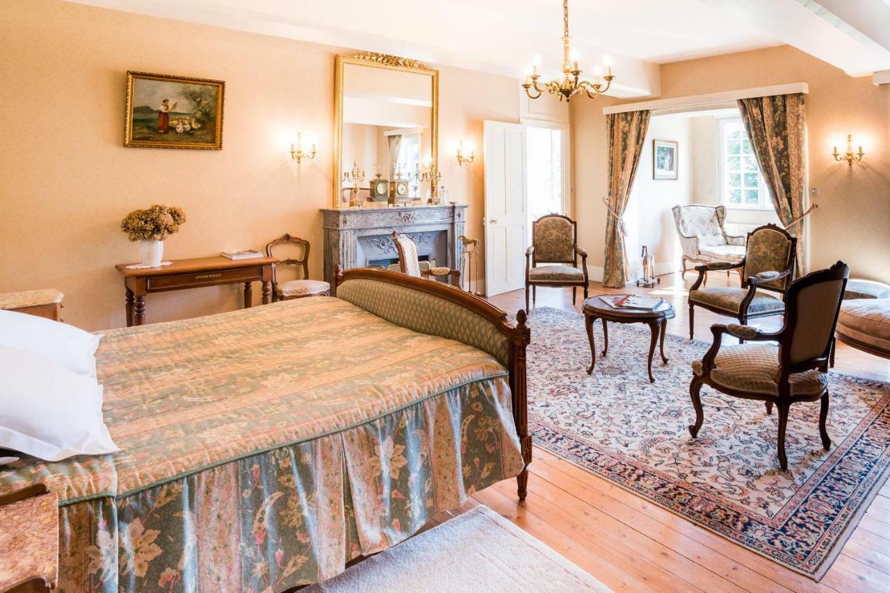 Manoir De Sens Bed & Breakfast Beuvron-en-Auge Exterior photo